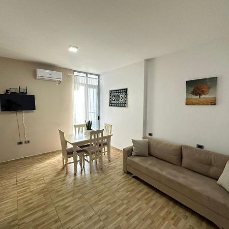 Trea Accomodations - Despacito Port Side Vlorë Esterno foto